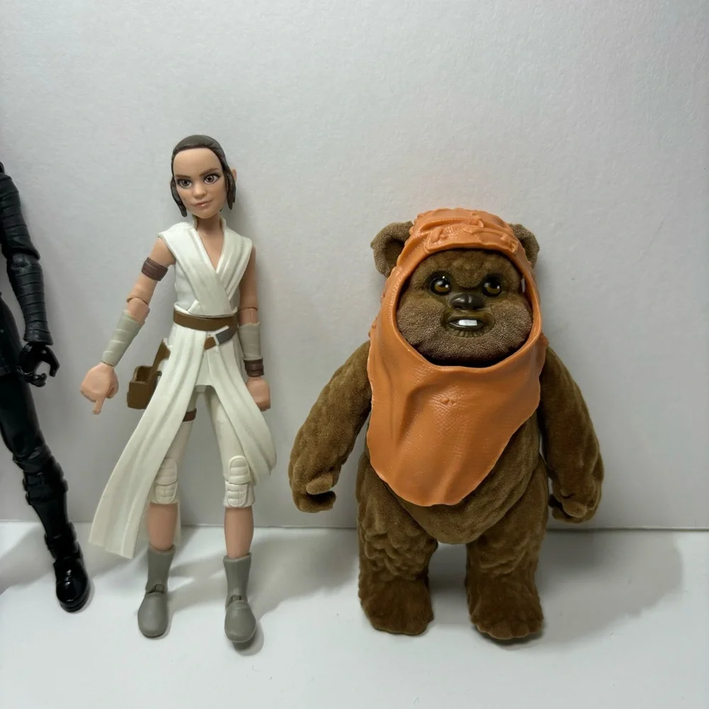 Star Wars toy lot of 4‎